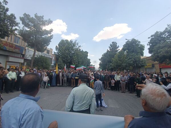  حضور بی نظیر مردن نیشابور در راهپیمایی بر علیه حمله رژیم صهیونسیتی