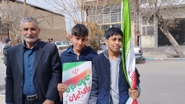 راهپیمایی باشکوه ۲۲ بهمن در کوهبنان
