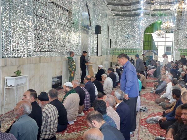 نماز جمعه در کاشمر 