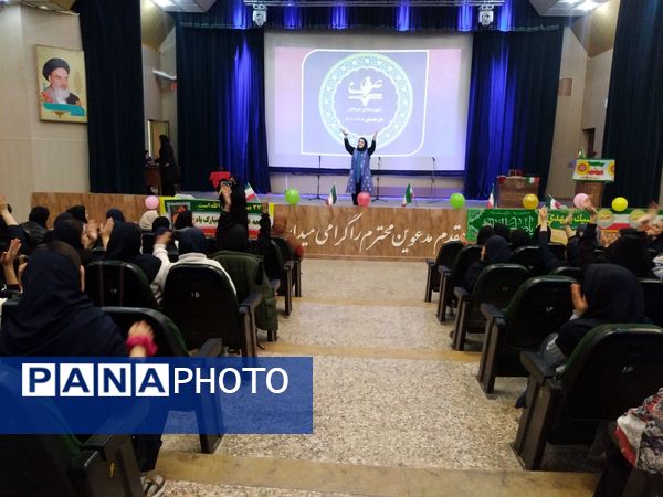 جشن دهه فجر دبیرستان دخترانه عرفان شیراز