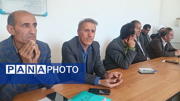 جلسه برنامه‌های حوزه پرورشی آموزش‌ و پرورش در بخش دیشموک