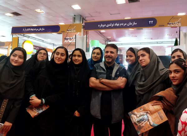 نمایشگاه یاریگران زندگی باحضور مسئولان و چهره‌های فرهنگی و ورزشی کشور