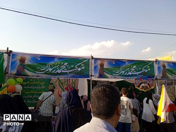  جشن بزرگ مردم در مهمانی ۱۰ کیلومتری