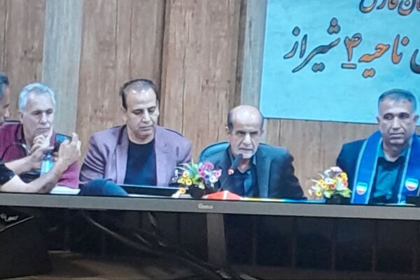 نشست صمیمی مدیر و معاون پرورشی ناحیه 4 شیراز با مربیان، پیشتازان و خبرنگاران پانا