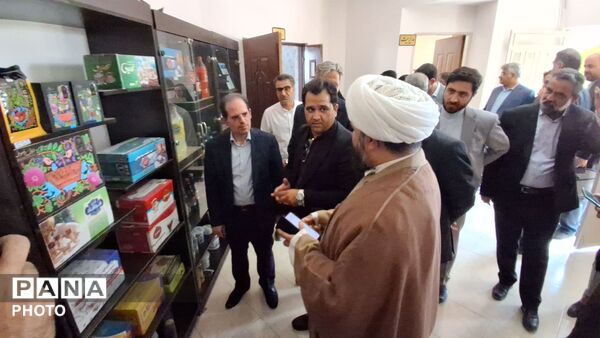 نشست معاون وزیر صمت با مسئولین کارخانجات شهرک صنعتی کاشمر