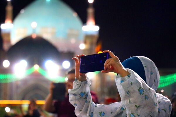 عید امامت در حرم امام رضا(ع)