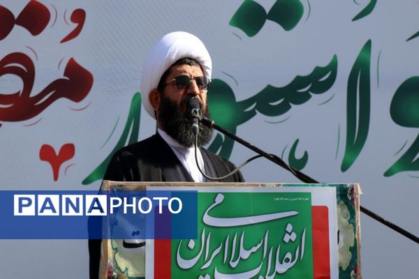 حضور پرشور دانش‌آموزان پاکدشتی در راهپیمایی روز ۱۳ آبان