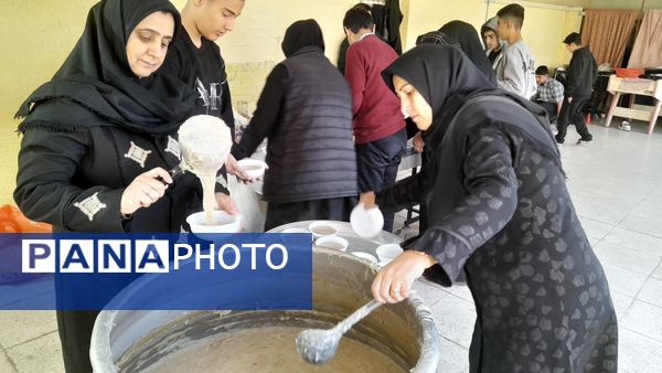 دانش‌آموزان مدرسه شاهد شهید کاظمی در سوگ شهادت حضرت فاطمه (س)