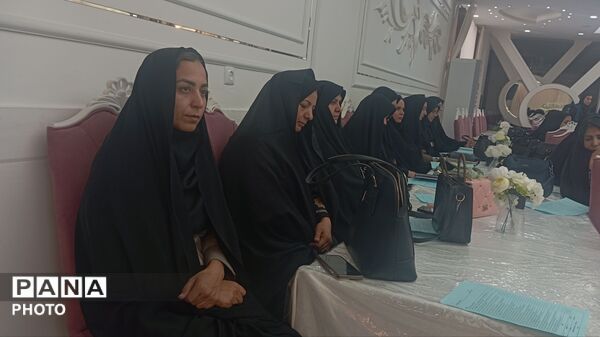 جلسه هماهنگی فرآیند ارزیابی و پایش جامع عملکرد مدارس مقطع متوسطه شهرستان کاشمر 