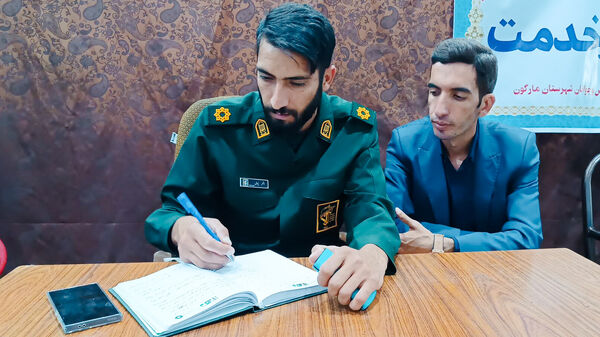 برپایی میز خدمت فرماندار و مدیران شهرستان مارگون 