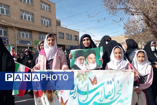 عهد دوباره مردم فیروزکوه با انقلاب؛ ۲۲ بهمن، تجلی بصیرت و ولایتمداری