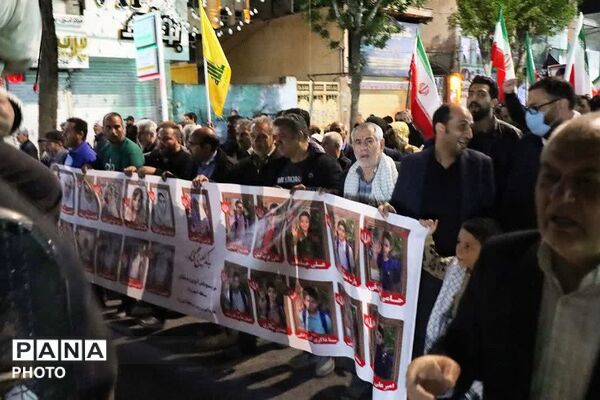 گرامیداشت چهلمین روز شهادت رهبر شهید و دانش‌آموزان میناب در باقرشهر 