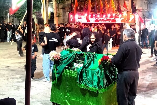 اجتماع عظیم عزاداران حسینی در میدان شهید بهشتی مریانج