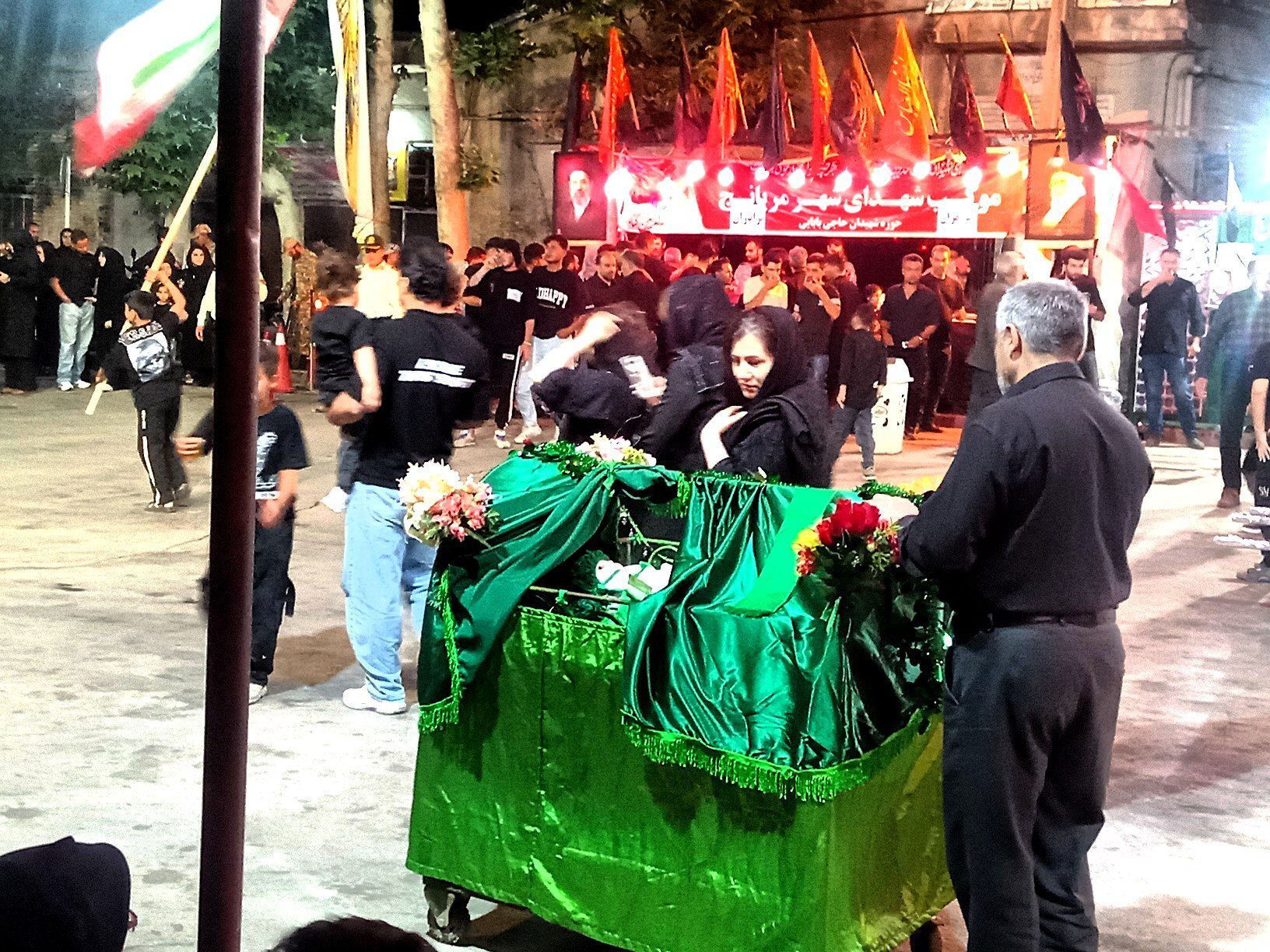 اجتماع عظیم عزاداران حسینی در میدان شهید بهشتی مریانج