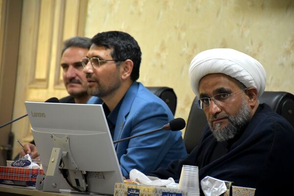نشست معاونت فرهنگی و تربیتی دانشگاه فرهنگیان کشور با فرهنگیان استان چهارمحال و بختیاری 