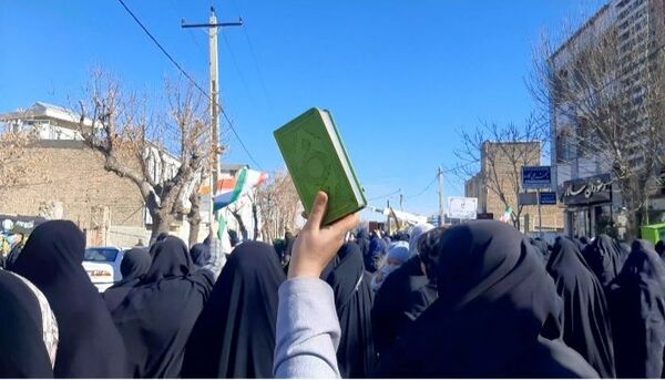 حضور پر شور مردم شازند در حمایت از آرمان‌های انقلاب و رهبری