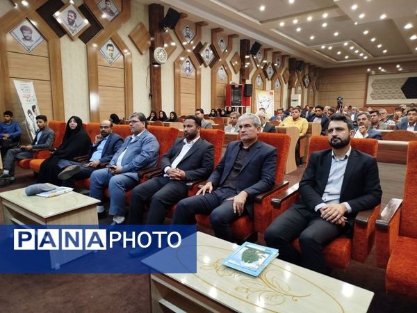 ویژه برنامه «شمیم مهر» ویژه مدیران و معاونان مدارس شهرستان کاشمر