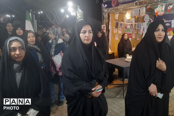 سوگواره چهلمین روز شهادت دانش آموزان ناحیه دو شهرری و مدرسه شجره طیبه در میدان نماز شهرری 