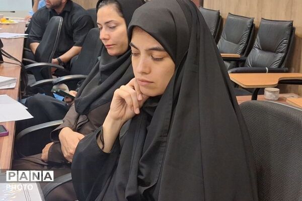 کارگاه توانمندسازی مراقبین سلامت ناحیه دو بهارستان