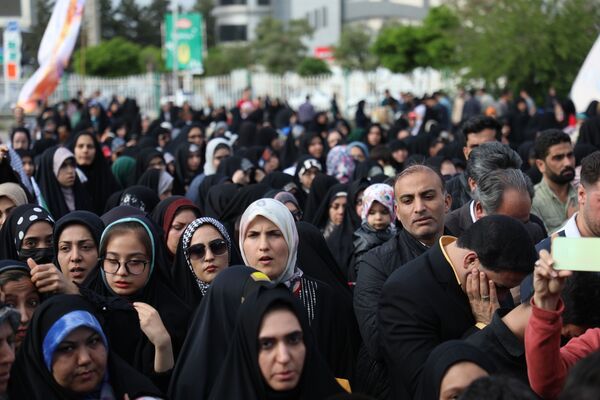اجتماع عظیم مردمی در حمایت از ایران قوی و سپاه مقتدر 