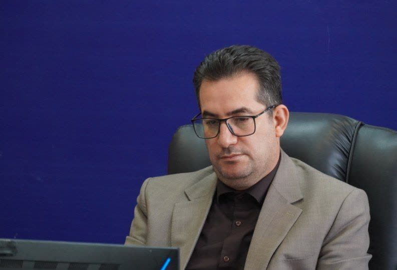 کلاس های درس نمادین، پیام مقاومت را به سطح شهر آورد