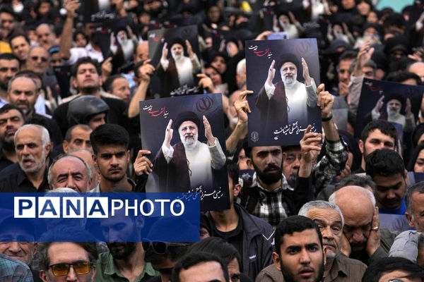 مراسم تشییع شهدای خدمت در تبریز 