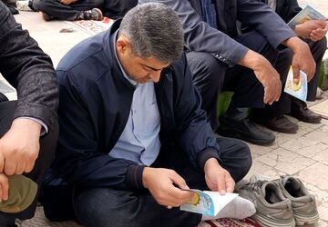 دل‌های عاشق در مزار شهدای اهر به دعای عرفه گره خورد