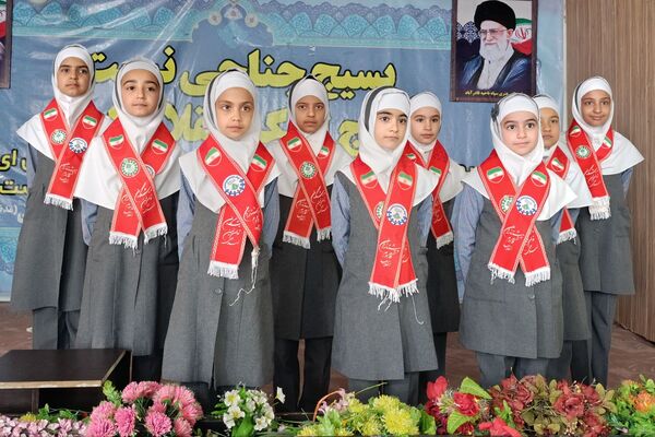 همایش زیبا و باشکوه یاوران انقلاب پیشتازان مقاومت در قادر آباد