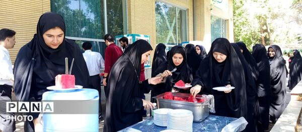 گرامیداشت هفته سلامت در تبادکان
