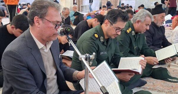 محفل قرآنی معتکفین مسجد جامع کاشمر