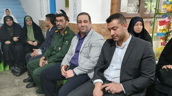 طنین زنگ مهر و ایثار و مقاومت در دبستان دخترانه بنت الهدی سرخ رود