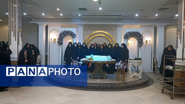 به وقت افطار همراه با دانش آموزان دبیرستان دخترانه امام حسین واحد۳ مشهد