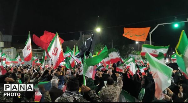 شب سی و دوم خروش، رستاخیزی از ایمان