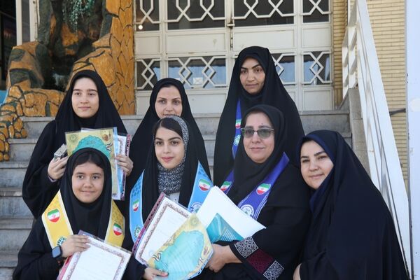 تجلیل از خبرنگاران برتر ناحیه دو مشهد با حضور مسئولان استانی