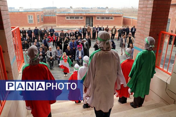 مدرسه با خنده‌های بچه‌ها افتتاح شد