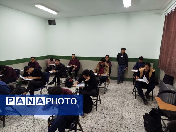 اولین آزمون پایش برای دانش‌آموزان دهم، یازدهم و دوازدهم دبیرستان نمونه آیت‌الله خامنه‌ای