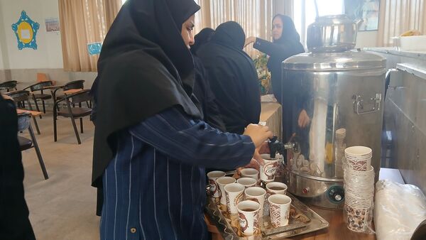 برگزاری انتخابات انجمن اولیا و مربیان دبیرستان فاطمیه ناحیه یک کرج