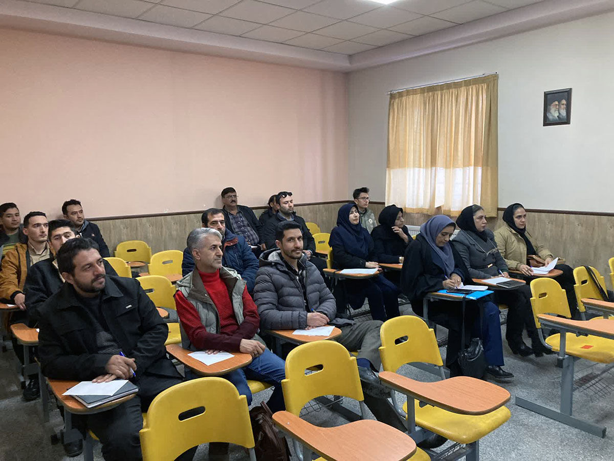 برگزاری کارگاه‌های نماد شهرستان بجنورد 