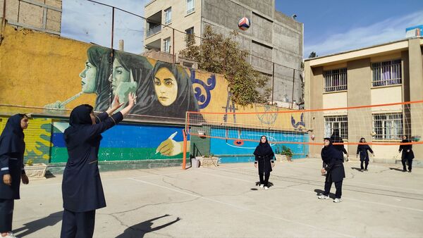 المپیاد ورزشی درون مدرسه ای در دبیرستان پیرایش یک