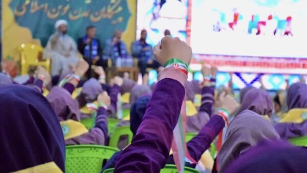 درخشش یاوران مقاومت، دختران انقلاب، در شهرستان شازند استان مرکزی