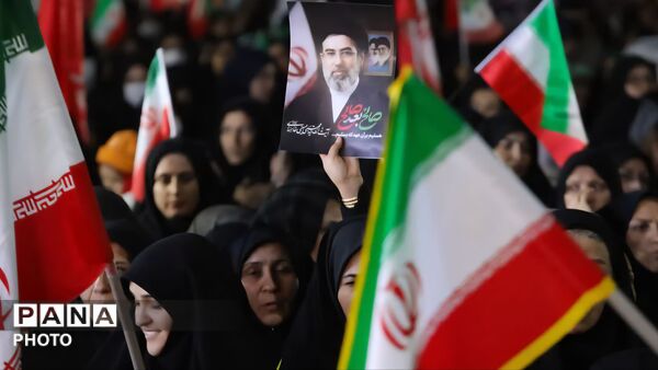 بیست و هفتمین موج تجمع مردمی فردیس