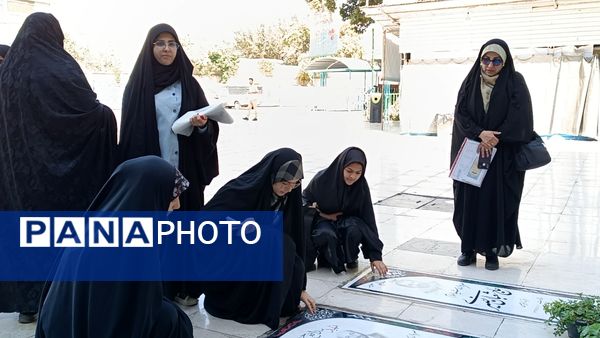 حضور دانش آموزان دبیرستان سردار شهید قاسم سلیمانی ناحیه ۴ کرج در نماز جمعه