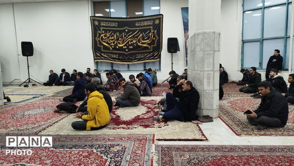 مراسم احیا در شب سوم قدر در فرهنگسرای سیمرغ نیشابور
