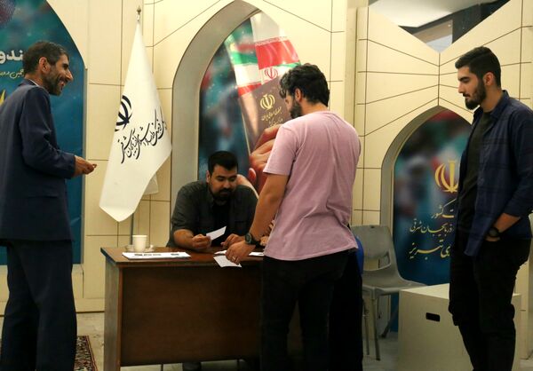 ستاد رأی اولی‌ها در تبریز