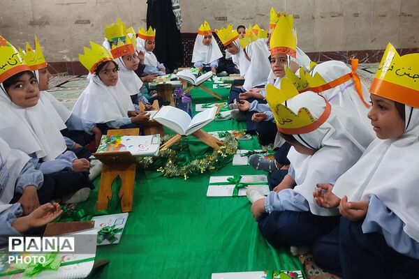 شکوفه های مدرسه شهید معظم در جشن قرآن 