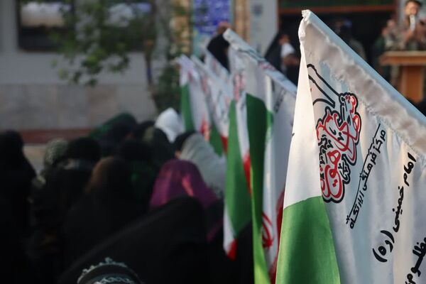 دانش‌آموزان کوهدشتی در یادمان شهدای هویزه