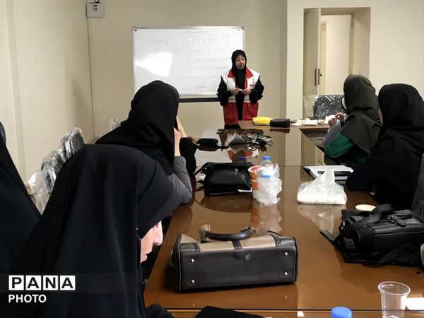 دوره آموزشی مهارت‌های خود‌امدادی و دگر‌‌امدادی در تهران
