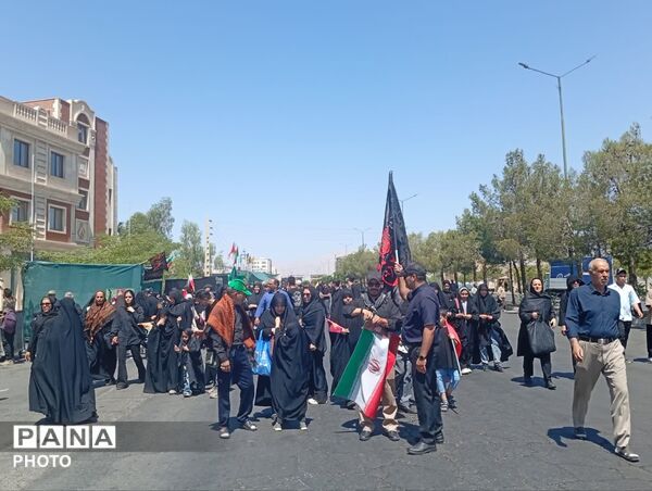 راهپیمایی جاماندگان اربعین در سمنان