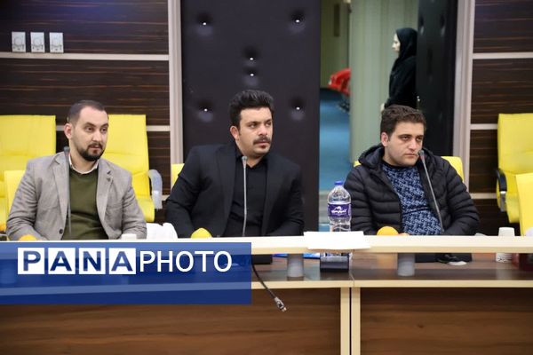 دوره توانمندسازی راهبران آموزشی درس تربیت بدنی نواحی و مناطق استان آذربایجان شرقی