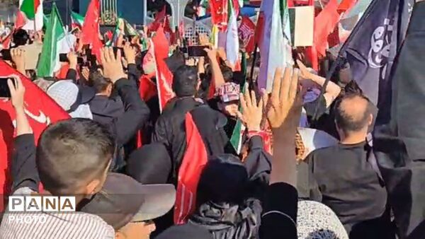 وداعِ باشکوه در مشهد؛ آخرین سفرِ رهبر شهید